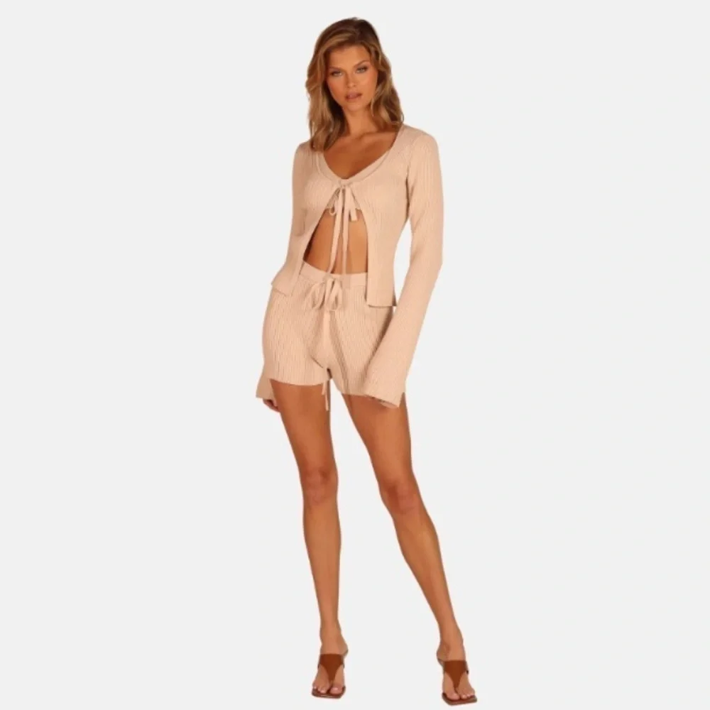 NWT OW Intimates Set Cardigan Shorts Ribbed in Light Beige
